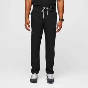FIGS Men's Cairo Cargo Scrub Pants in Black, Large/Short